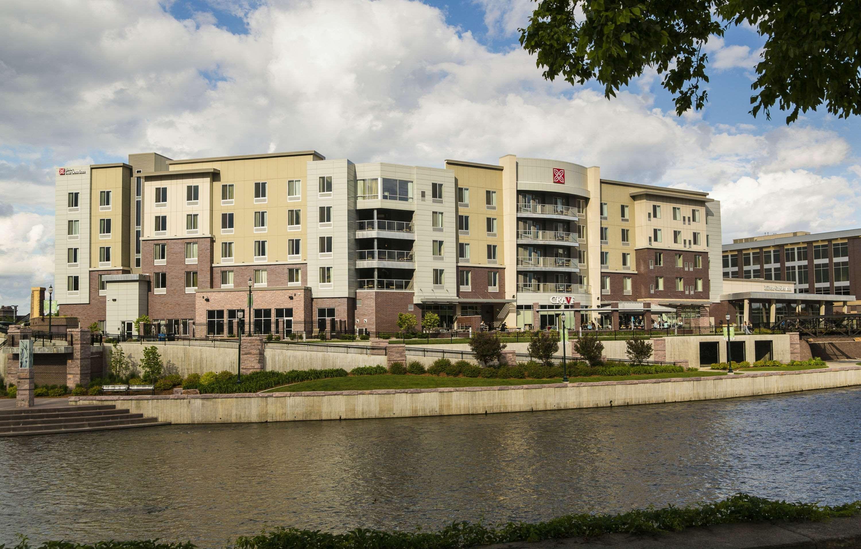 Hilton Garden Inn Sioux Falls Downtown Экстерьер фото